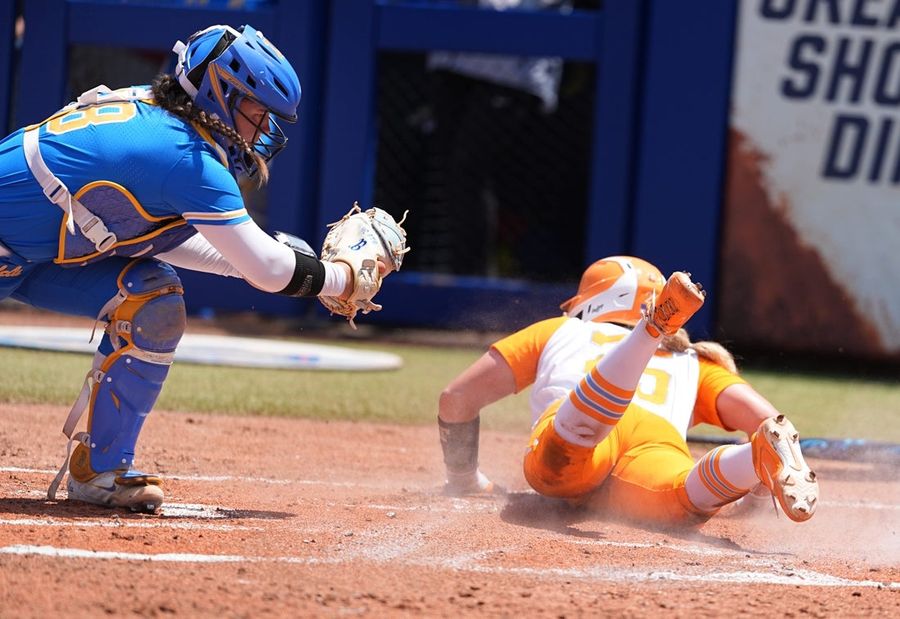No. 7 Tennessee walks off No. 9 UCLA to keep WCWS title hopes alive
