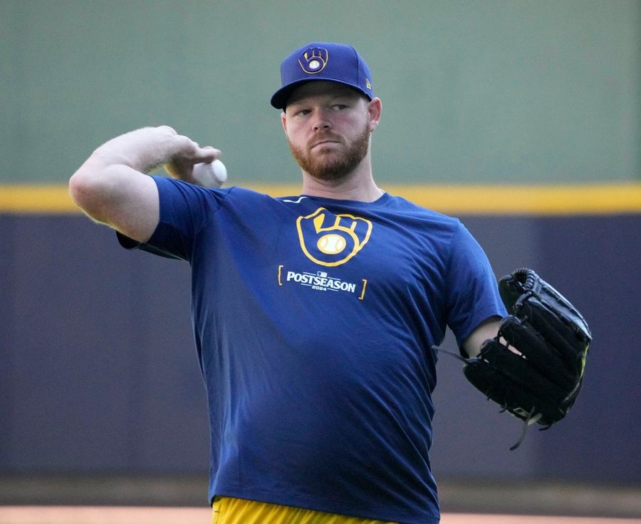Starting pitchers for Brewers, Rays make long-awaited returns