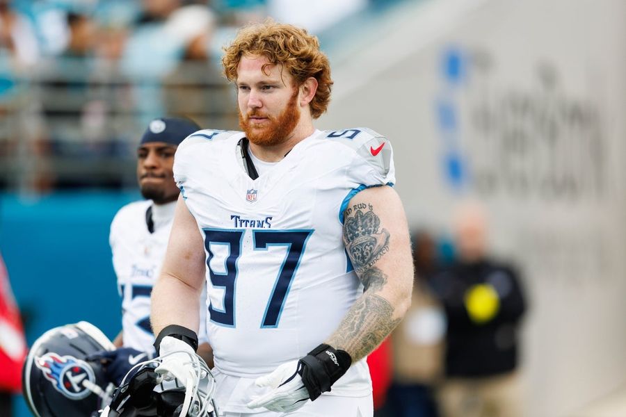 Reports: Bears add depth by signing DL James Lynch
