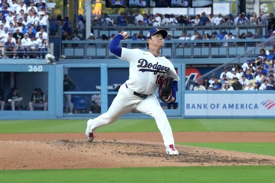 Yoshinobu Yamamoto to make historic start for Dodgers vs. Guardians